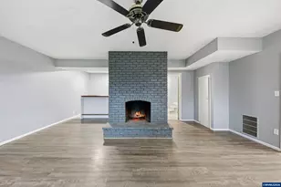 1317 Parkway Dr NW, Salem, OR 97304 - Photo 31