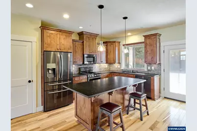 1508 Crestview Dr, Silverton, OR 97381 - Photo 7