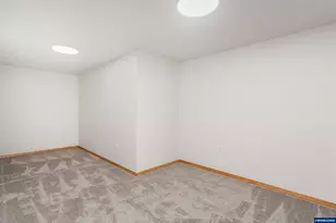 9275 SE Terrace View Ct, Amity, OR 97101 - Photo 23