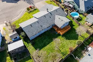 2968 Kalmia Ct, Sweet Home, OR 97386 - Photo 9