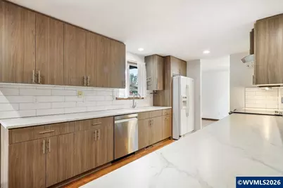 2968 Kalmia Ct, Sweet Home, OR 97386 - Photo 21