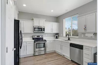 4575 Antonia Av NE, Salem, OR 97305 - Photo 11