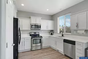 4575 Antonia Ave NE, Salem, OR 97305 - Photo 11