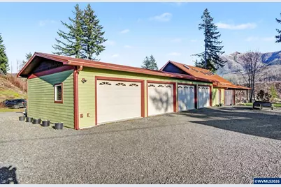 32365 North Fork Rd SE, Lyons, OR 97358 - Photo 41