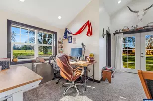 24291 SW Rogers Rd, Sheridan, OR 97378 - Photo 17