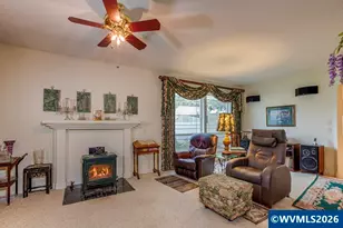 4374 Log Dr NE, Salem, OR 97305 - Photo 19