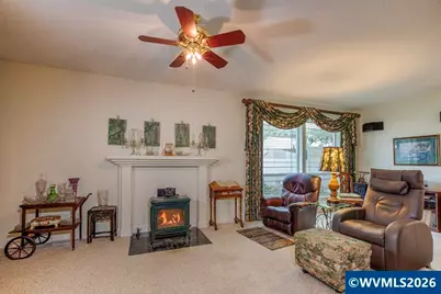 4374 Log Dr NE, Salem, OR 97305 - Photo 27