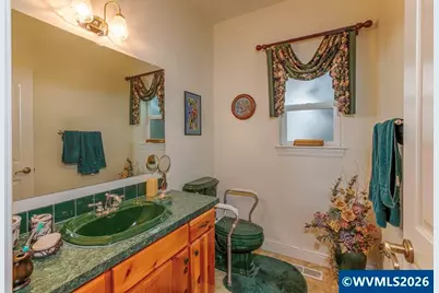 4374 Log Dr NE, Salem, OR 97305 - Photo 25