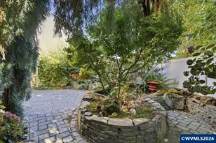 4374 Log Dr NE, Salem, OR 97305 - Photo 31
