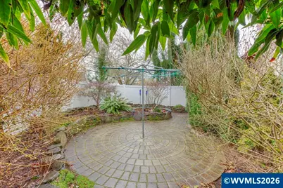 4374 Log Dr NE, Salem, OR 97305 - Photo 33