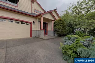 4374 Log Dr NE, Salem, OR 97305 - Photo 13