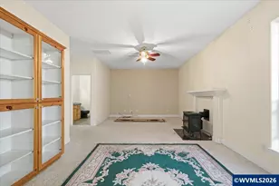 4374 Log Dr NE, Salem, OR 97305 - Photo 11