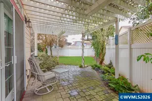 4374 Log Dr NE, Salem, OR 97305 - Photo 23