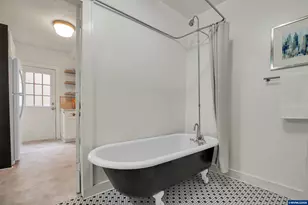 140 21st St NE, Salem, OR 97301 - Photo 25