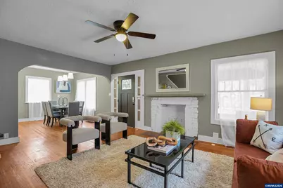 140 21st St NE, Salem, OR 97301 - Photo 9