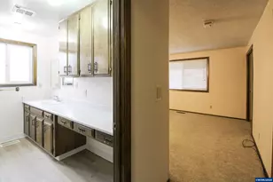 3263 Winslow Way NW, Salem, OR 97304 - Photo 21