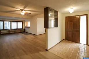 3263 Winslow Way NW, Salem, OR 97304 - Photo 5