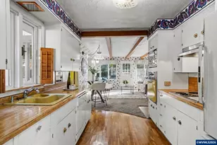 1260 Acacia Dr S, Salem, OR 97302 - Photo 13