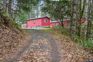 20284 El Romar Dr NE Dr, Scotts Mills, OR 97375 - Photo 41