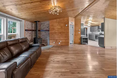 20284 El Romar Dr NE Dr, Scotts Mills, OR 97375 - Photo 13