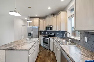 9811 SW Herman Rd, Tualatin, OR 97062 - Photo 5