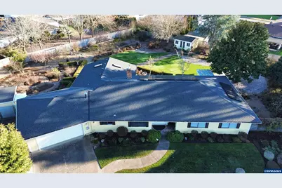 4608 Marguerite St NE, Salem, OR 97305 - Photo 39