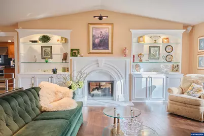 4608 Marguerite St NE, Salem, OR 97305 - Photo 7