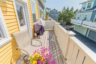 319 Kinnikinnick Way, Depoe Bay, OR 97341 - Photo 7