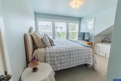 319 Kinnikinnick Wy, Depoe Bay, OR 97341 - Photo 31