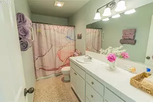 319 Kinnikinnick Way, Depoe Bay, OR 97341 - Photo 15