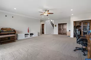 8683 Drury Ln S, Salem, OR 97306 - Photo 25