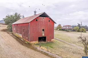 39986 Gisler Rd, Scio, OR 97374 - Photo 13