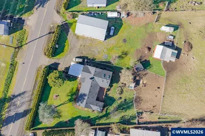 30563 Fairview Rd, Lebanon, OR 97355 - Photo 5