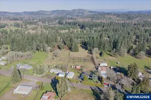 30563 Fairview Rd, Lebanon, OR 97355 - Photo 7