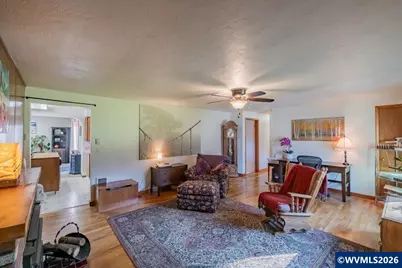 30563 Fairview Rd, Lebanon, OR 97355 - Photo 11