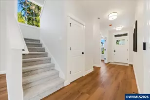 1915 Royal Crown Avenue Northwest, Salem, OR 97304 - Photo 3