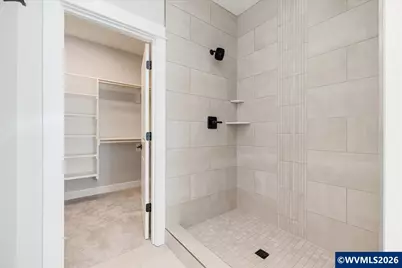 1915 Royal Crown Av NW, Salem, OR 97304 - Photo 17