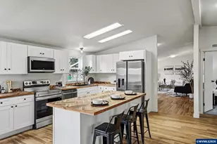 3735 Knox Butte Rd E Rd, Albany, OR 97322 - Photo 7