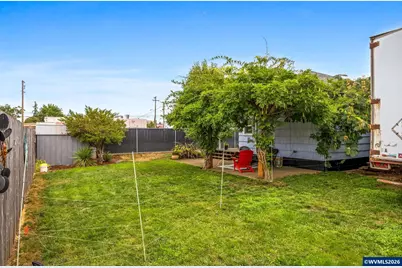 1071 SW Church St, Dallas, OR 97338 - Photo 25