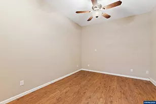 33960 Viewcrest Dr NE, Albany, OR 97322 - Photo 27