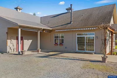 33960 Viewcrest Dr NE, Albany, OR 97322 - Photo 37