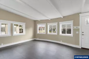 5422 Portland Rd NE, Salem, OR 97305 - Photo 15