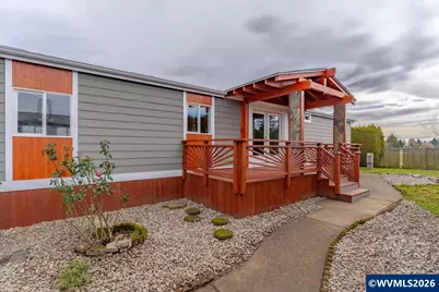 5422 Portland Rd NE #111, Salem, OR 97305 - Photo 9