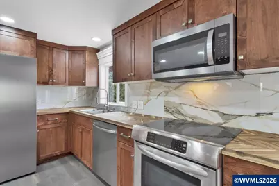 5422 Portland Rd NE #111, Salem, OR 97305 - Photo 19