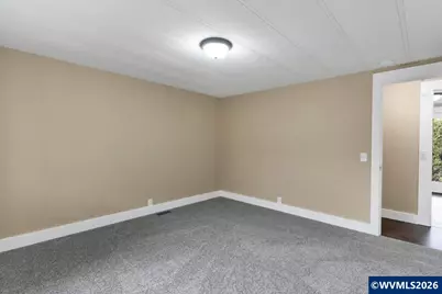 5422 Portland Rd NE #111, Salem, OR 97305 - Photo 31