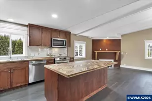 5422 Portland Rd NE, Salem, OR 97305 - Photo 21