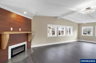 5422 Portland Rd NE, Salem, OR 97305 - Photo 17