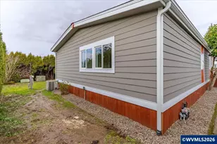 5422 Portland Rd NE, Salem, OR 97305 - Photo 7