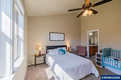 895 Chestnut St, Independence, OR 97351 - Photo 17