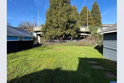 1335 Lee St SE, Salem, OR 97302 - Photo 23